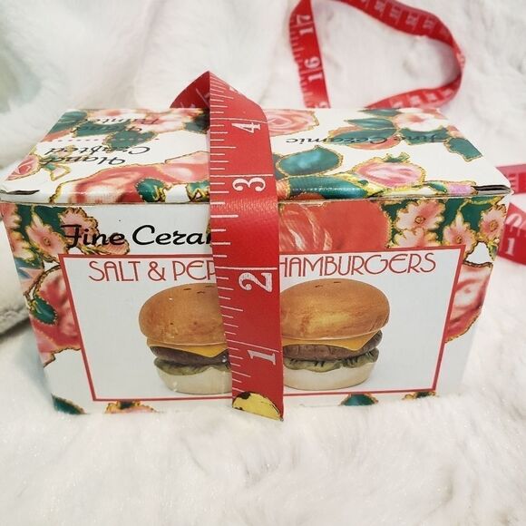 Salt & Pepper Shakers - Picture 7 of 8